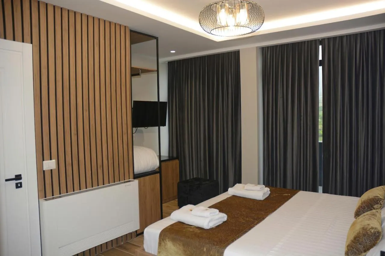 Hotel Braxton Shupenze