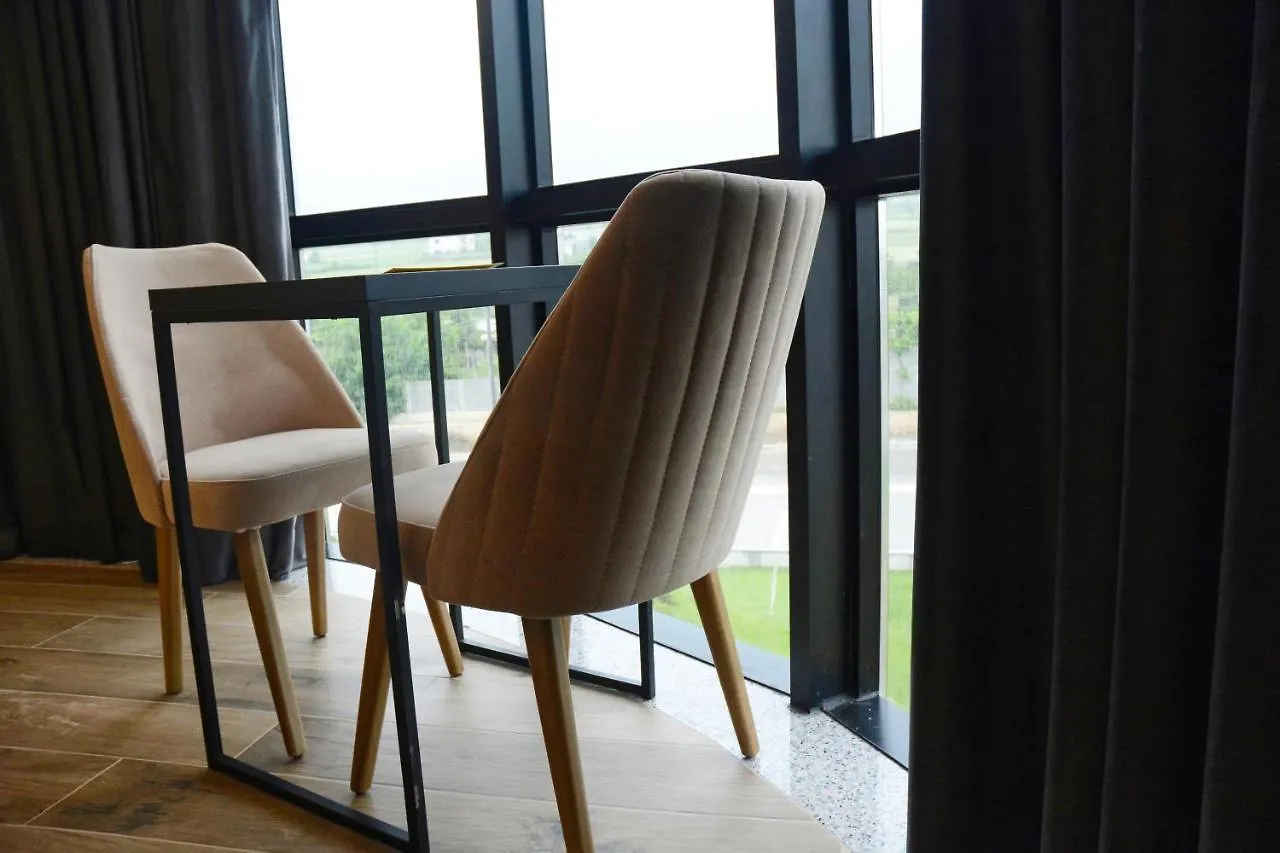 Hotel Braxton Shupenze